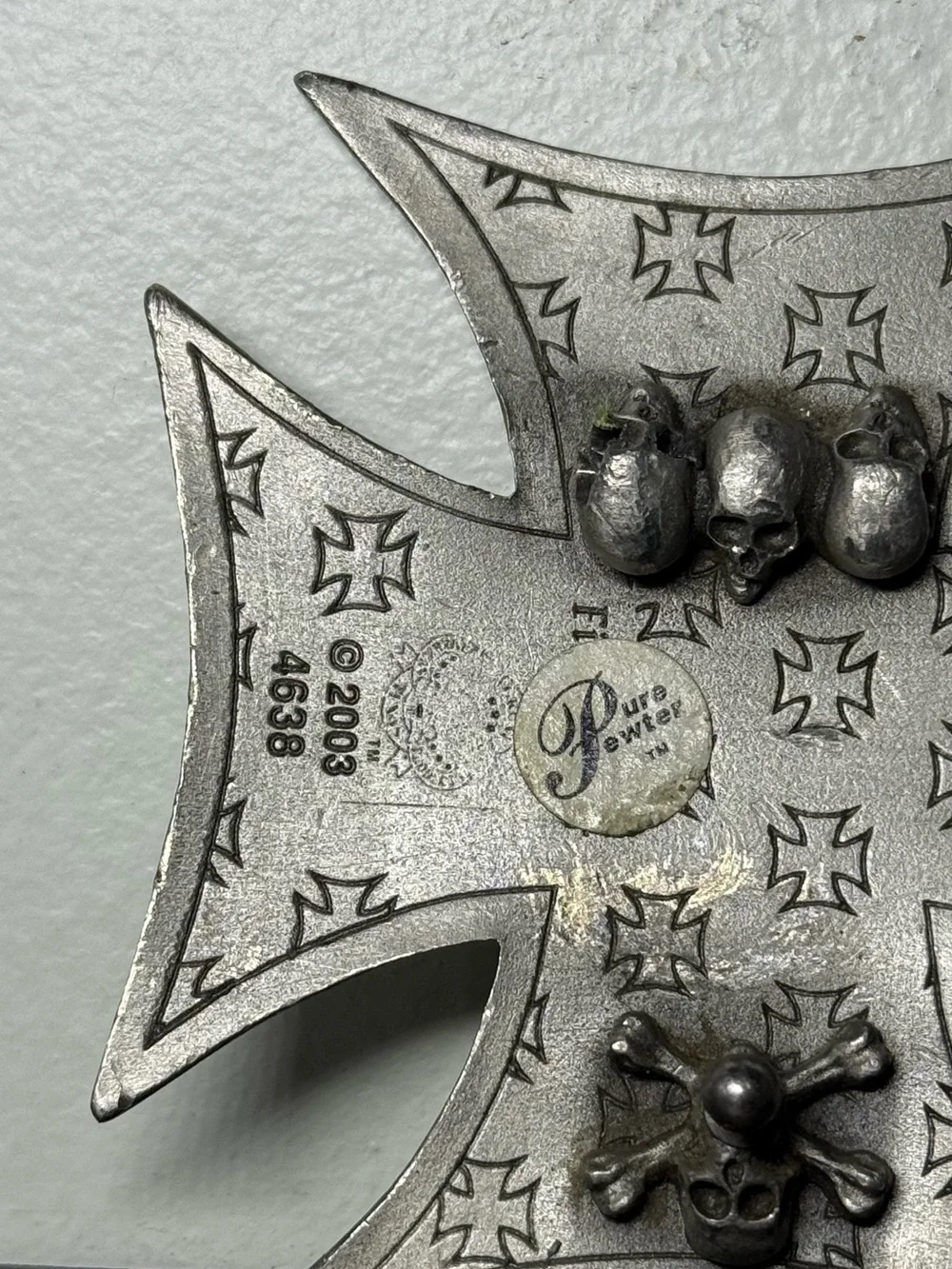 Y2K 2003 Pure Peter Chrome Metal Cross With Skulls & Crossbones On The Back Belt